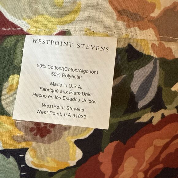 Westpoint Stevens Floral Window Valance 84" X 17" Home Decor - Picture 6 of 7